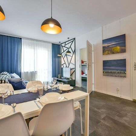 Apartament Wakacyjny Z Klimatyzacja Kołobrzeg Eksteriør billede
