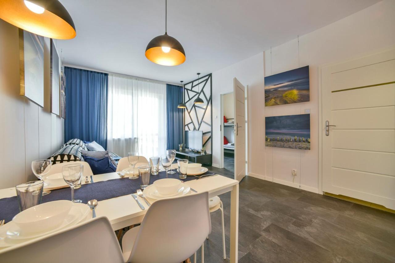 Apartament Wakacyjny Z Klimatyzacja Kołobrzeg Eksteriør billede
