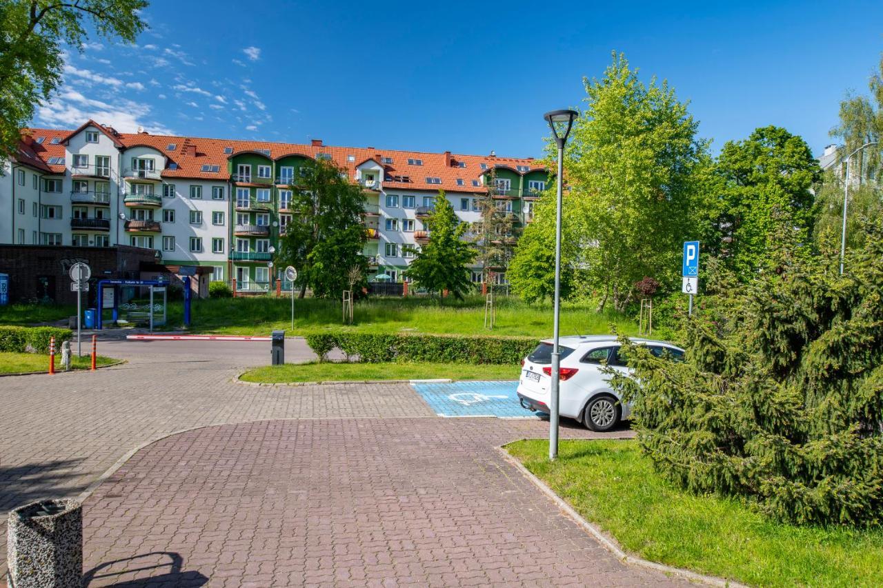Apartament Wakacyjny Z Klimatyzacja Kołobrzeg Eksteriør billede