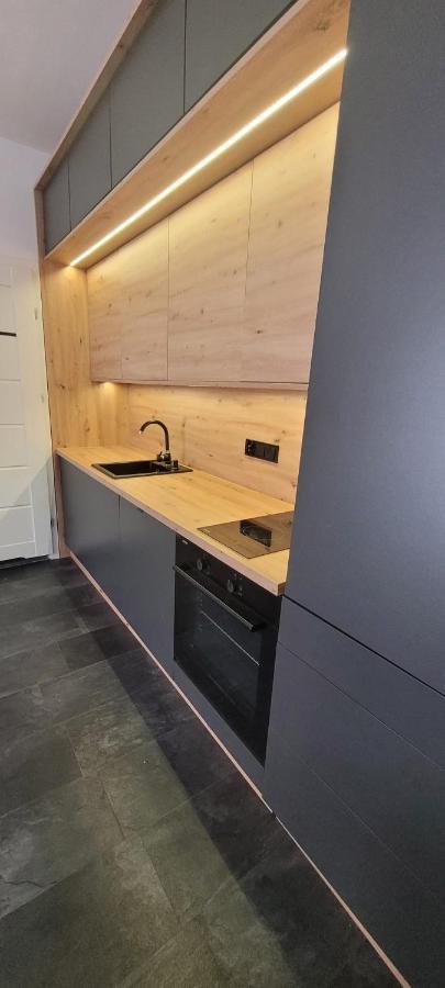 Apartament Wakacyjny Z Klimatyzacja Kołobrzeg Eksteriør billede